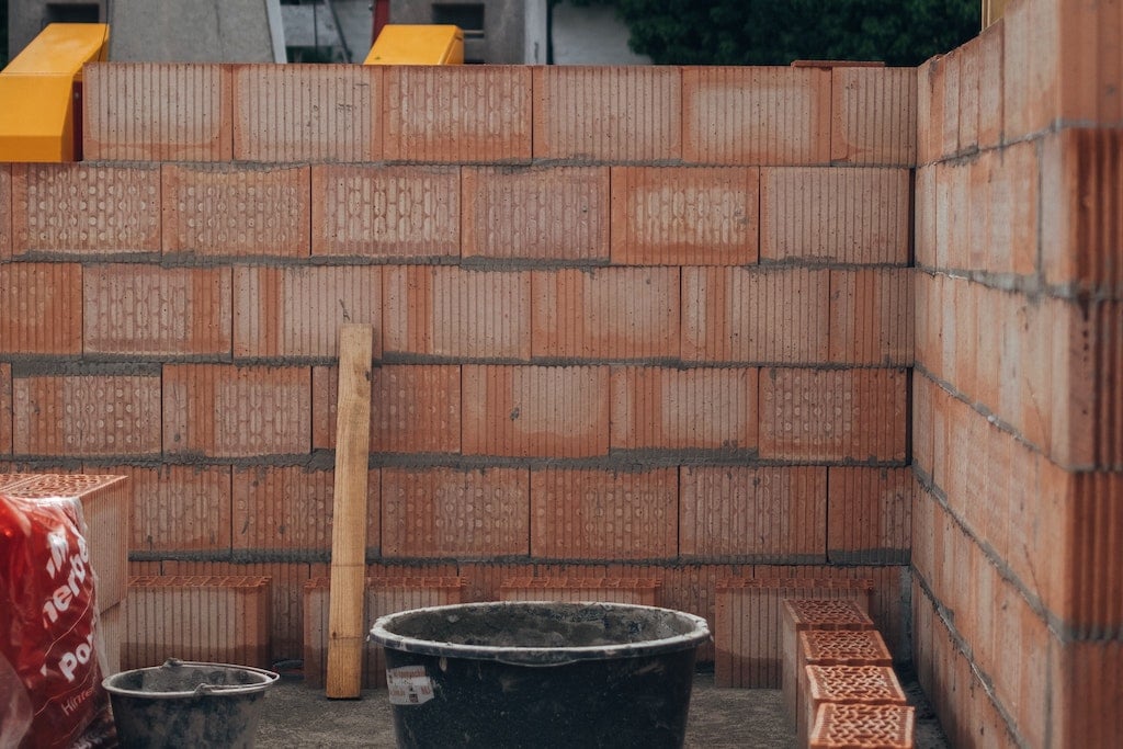 Quanto costa costruire un muro