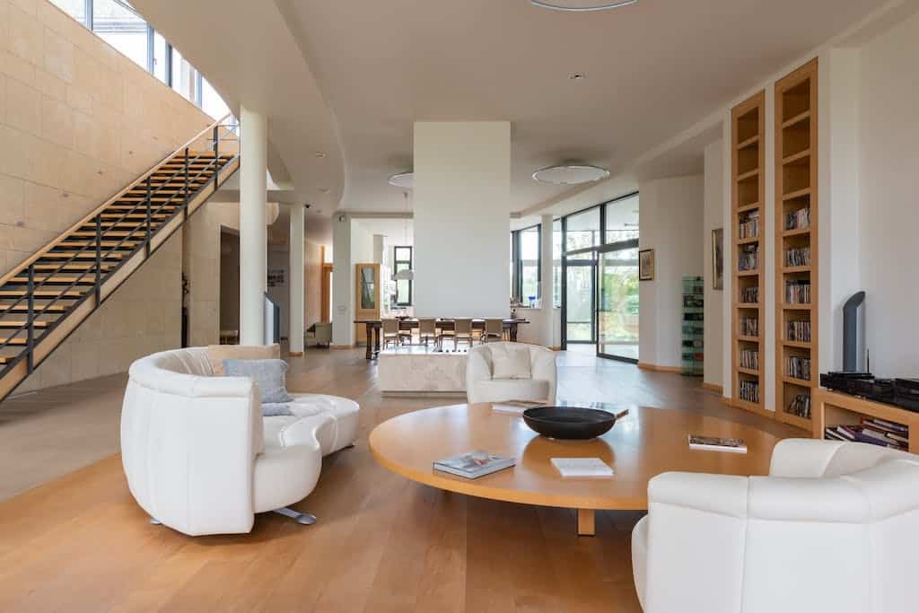 Idee per i pavimenti di un open space